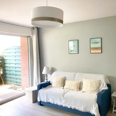Studio Le Corail Avec Terrasse Apartment